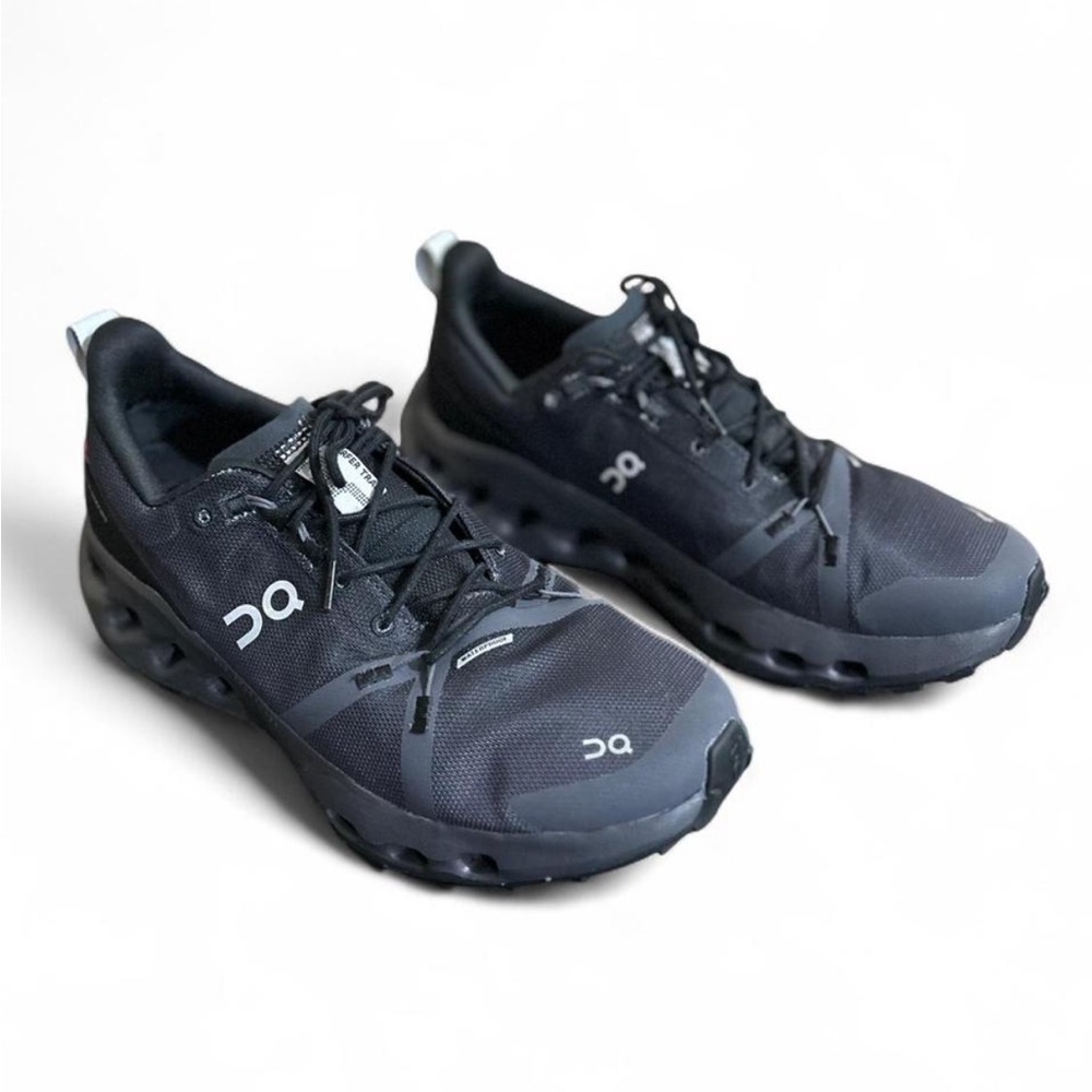 On Running Women's Black Athletic Cloud Trainers